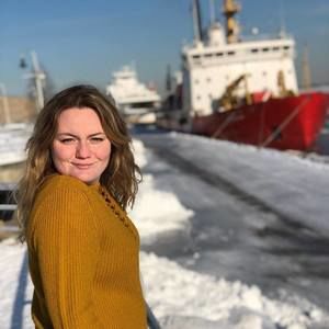 Meet your Posher, Anne-sara